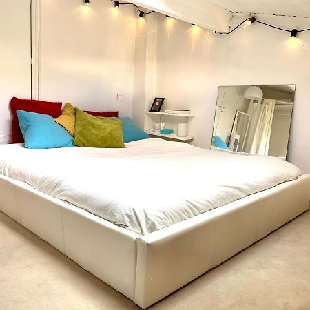 Loft D'Artiste In Teddy Bear Neighborhood Apartment Paris Exterior photo